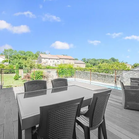 Character House With Swimming Pool In Village Holiday home Saint-Denis (Aude)